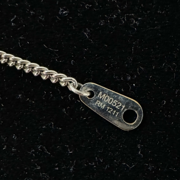 Louis Vuitton Instinct Necklace Gun (Metal/Silver/Chrome/Gold) - Picture 4 of 5